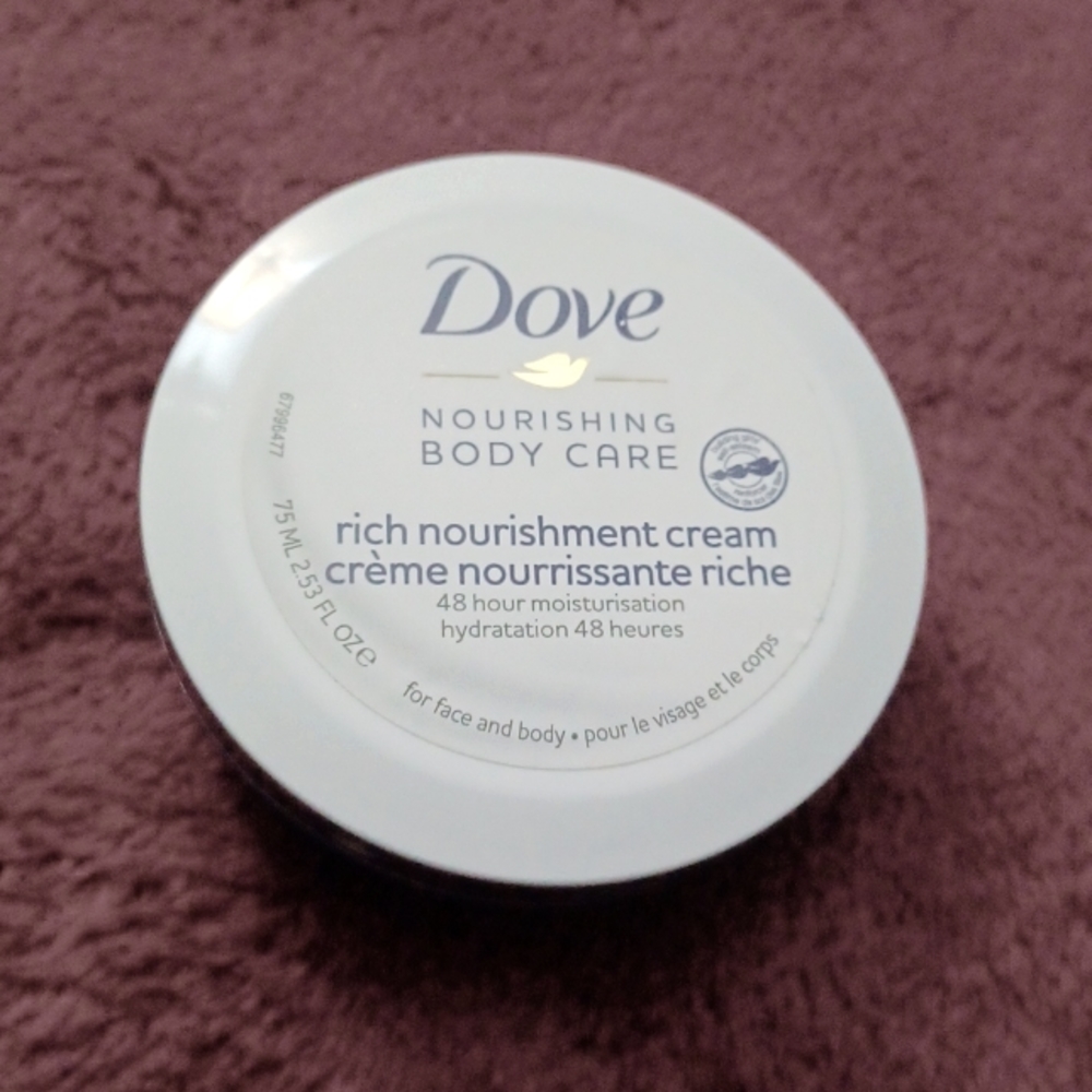 Dove Nourishment Cream